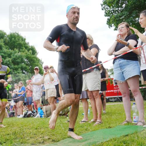 21.06.2026 - 29. Vierlanden-Triathlon LAZAROV Photography http://msf.ph/oto/9841000 21.06.2026 11:02:04 Schwimmen 641, 642, 644, 685, 707, 710, 728, 743 meine-sportfotos.de