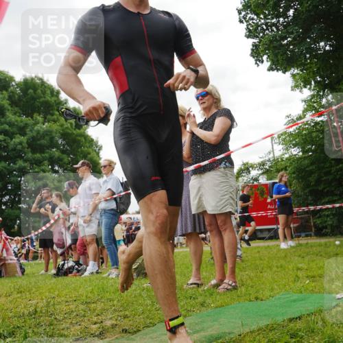 21.06.2026 - 29. Vierlanden-Triathlon LAZAROV Photography http://msf.ph/oto/9841063 21.06.2026 11:05:54 Schwimmen 636, 648, 660, 731 meine-sportfotos.de