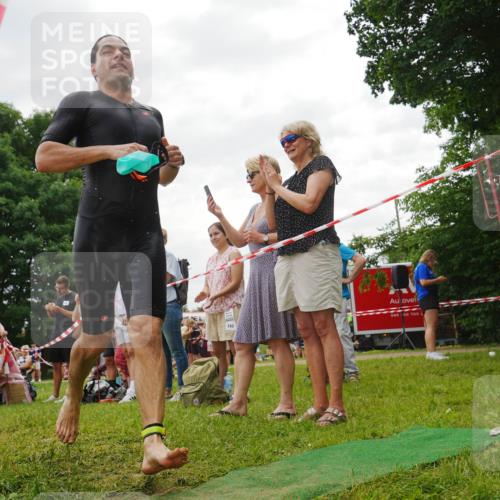 21.06.2026 - 29. Vierlanden-Triathlon LAZAROV Photography http://msf.ph/oto/9841066 21.06.2026 11:06:28 Schwimmen 628 meine-sportfotos.de