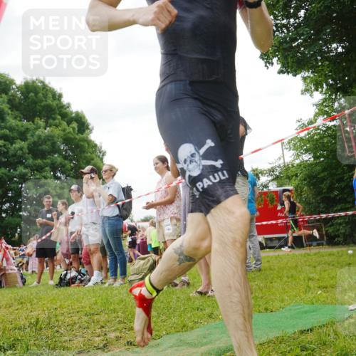 21.06.2026 - 29. Vierlanden-Triathlon LAZAROV Photography http://msf.ph/oto/9841076 21.06.2026 11:07:35 Schwimmen 723, 794 meine-sportfotos.de
