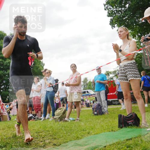 21.06.2026 - 29. Vierlanden-Triathlon LAZAROV Photography http://msf.ph/oto/9841081 21.06.2026 11:08:26 Schwimmen 645, 658, 735 meine-sportfotos.de