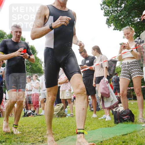 21.06.2026 - 29. Vierlanden-Triathlon LAZAROV Photography http://msf.ph/oto/9841102 21.06.2026 11:10:56 Schwimmen 756, 764, 767, 805, 821 meine-sportfotos.de