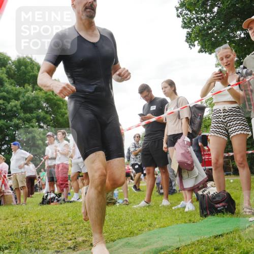 21.06.2026 - 29. Vierlanden-Triathlon LAZAROV Photography http://msf.ph/oto/9841104 21.06.2026 11:10:59 Schwimmen 756, 767, 805, 821 meine-sportfotos.de