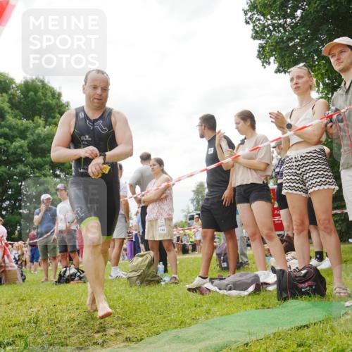 21.06.2026 - 29. Vierlanden-Triathlon LAZAROV Photography http://msf.ph/oto/9841111 21.06.2026 11:12:04 Schwimmen 770, 807 meine-sportfotos.de