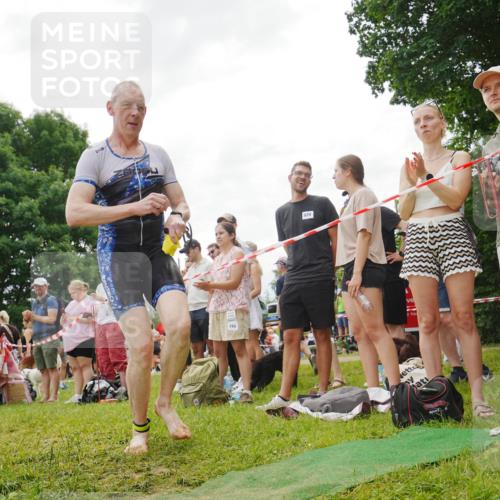 21.06.2026 - 29. Vierlanden-Triathlon LAZAROV Photography http://msf.ph/oto/9841131 21.06.2026 11:15:29 Schwimmen 781 meine-sportfotos.de