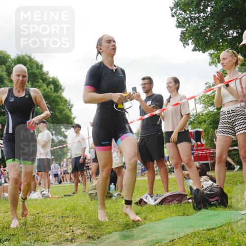 21.06.2026 - 29. Vierlanden-Triathlon LAZAROV Photography http://msf.ph/oto/9841173 21.06.2026 11:22:38 Schwimmen 841, 848, 873, 899, 906 meine-sportfotos.de