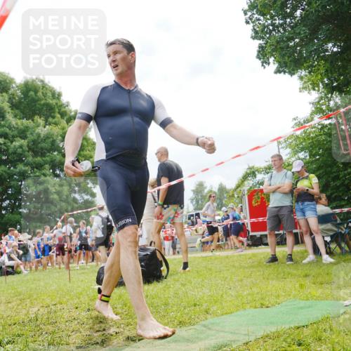 21.06.2026 - 29. Vierlanden-Triathlon LAZAROV Photography http://msf.ph/oto/9841228 21.06.2026 11:40:19 Schwimmen 796 meine-sportfotos.de