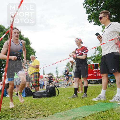 21.06.2026 - 29. Vierlanden-Triathlon LAZAROV Photography http://msf.ph/oto/9841236 21.06.2026 12:00:43 Schwimmen 918, 944 meine-sportfotos.de