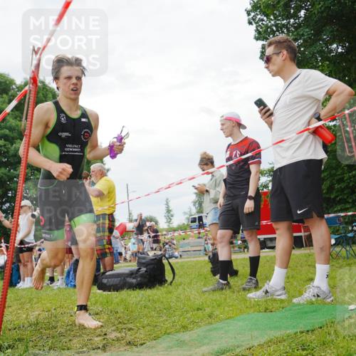 21.06.2026 - 29. Vierlanden-Triathlon LAZAROV Photography http://msf.ph/oto/9841245 21.06.2026 12:01:35 Schwimmen 947, 953, 958, 966, 970 meine-sportfotos.de