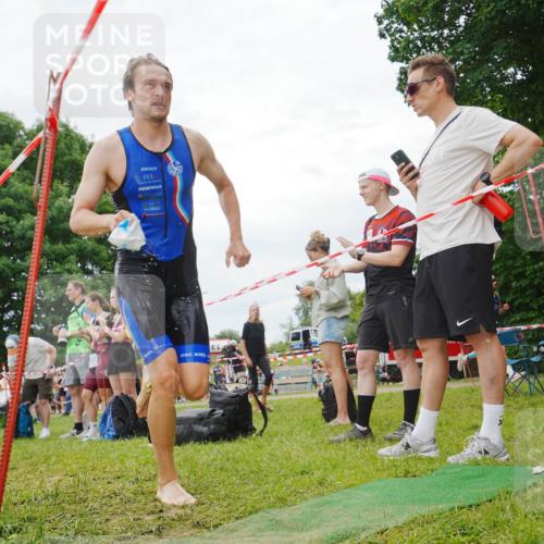 21.06.2026 - 29. Vierlanden-Triathlon LAZAROV Photography http://msf.ph/oto/9841254 21.06.2026 12:01:45 Schwimmen 909, 952, 953, 959, 974 meine-sportfotos.de
