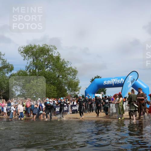21.06.2026 - Viking Triathlon Michael Strokosch http://msf.ph/oto/9841273 21.06.2026 10:09:23 Schwimmen 52, 61, 127, 141, 309, 385, 439, 504, 512, 529, 532, 538, 561, 646, 670 meine-sportfotos.de