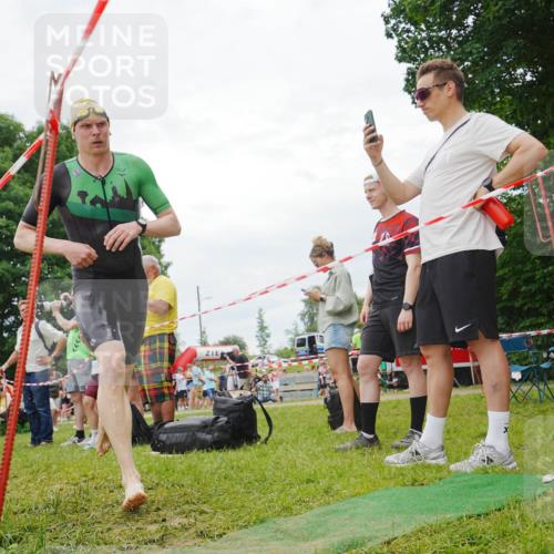 21.06.2026 - 29. Vierlanden-Triathlon LAZAROV Photography http://msf.ph/oto/9841282 21.06.2026 12:02:25 Schwimmen 928, 935, 936 meine-sportfotos.de