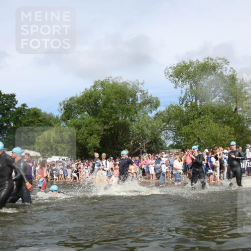 21.06.2026 - Viking Triathlon Michael Strokosch http://msf.ph/oto/9841285 21.06.2026 10:09:25 Schwimmen 52, 61, 141, 174, 305, 309, 357, 417, 439, 512, 532, 538, 557, 561, 646 meine-sportfotos.de