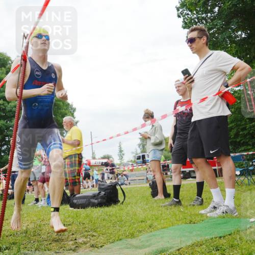 21.06.2026 - 29. Vierlanden-Triathlon LAZAROV Photography http://msf.ph/oto/9841324 21.06.2026 12:02:40 Schwimmen 908, 912, 923, 925, 933, 938, 943, 945, 962, 969 meine-sportfotos.de