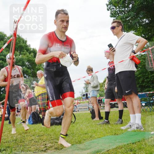 21.06.2026 - 29. Vierlanden-Triathlon LAZAROV Photography http://msf.ph/oto/9841343 21.06.2026 12:02:42 Schwimmen 908, 912, 921, 923, 925, 933, 938, 943, 945, 962, 969, 977 meine-sportfotos.de
