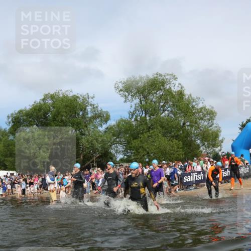 21.06.2026 - Viking Triathlon Michael Strokosch http://msf.ph/oto/9841349 21.06.2026 10:09:36 Schwimmen 39, 117, 174, 244, 264, 305, 357, 379, 417, 491, 515, 557 meine-sportfotos.de