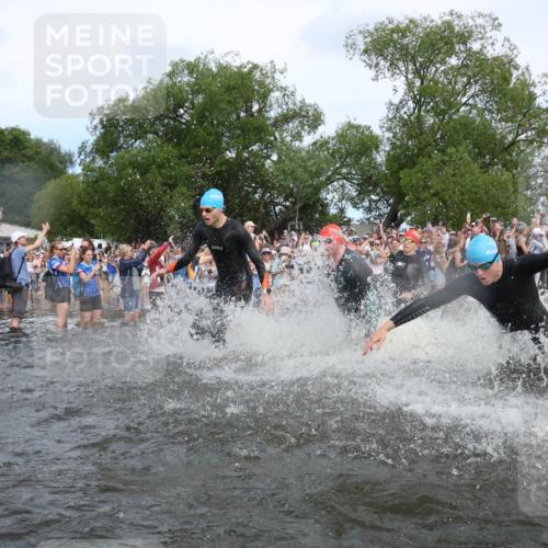 21.06.2026 - Viking Triathlon Michael Strokosch http://msf.ph/oto/9841430 21.06.2026 10:00:28 Schwimmen 1, 19, 21, 25, 31, 189, 334, 422, 474, 517, 547, 575, 610, 637, 669 meine-sportfotos.de