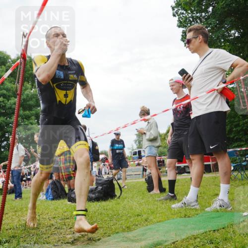 21.06.2026 - 29. Vierlanden-Triathlon LAZAROV Photography http://msf.ph/oto/9841454 21.06.2026 12:03:22 Schwimmen 915, 916, 948, 949, 961, 973, 980 meine-sportfotos.de