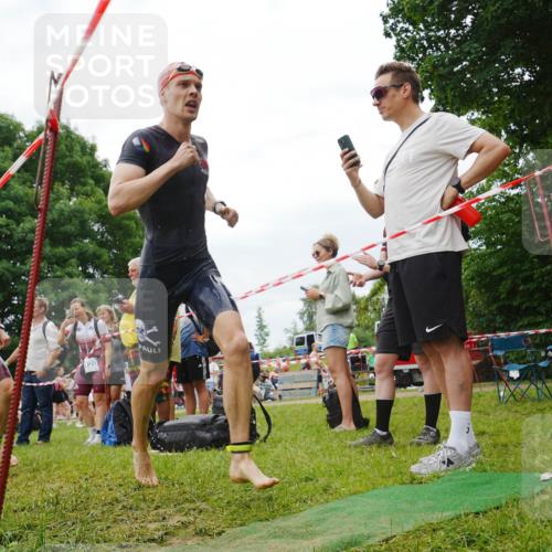 21.06.2026 - 29. Vierlanden-Triathlon LAZAROV Photography http://msf.ph/oto/9841475 21.06.2026 12:03:31 Schwimmen 915, 929, 937, 948, 981 meine-sportfotos.de