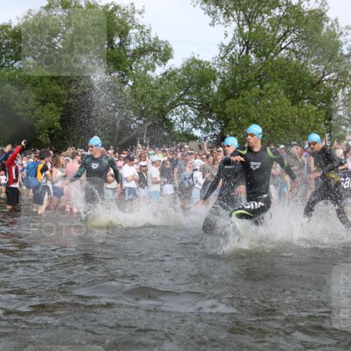 21.06.2026 - Viking Triathlon Michael Strokosch http://msf.ph/oto/9841495 21.06.2026 10:00:43 Schwimmen 46, 104, 119, 176, 371, 426, 441, 453, 548, 620, 626, 643 meine-sportfotos.de