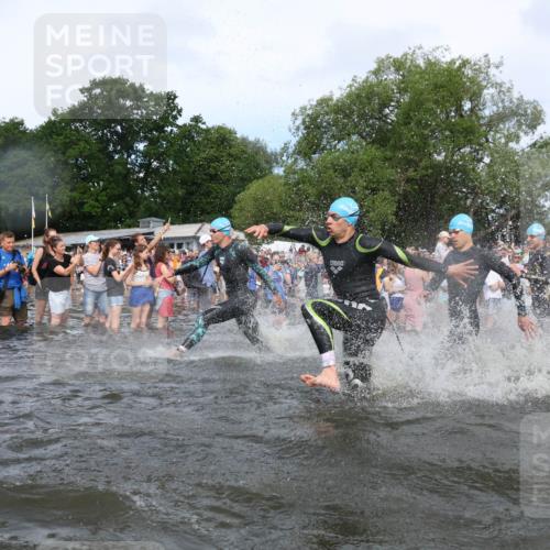 21.06.2026 - Viking Triathlon Michael Strokosch http://msf.ph/oto/9841499 21.06.2026 10:00:44 Schwimmen 46, 104, 119, 176, 371, 426, 441, 453, 466, 548, 565, 569, 620, 626, 643 meine-sportfotos.de