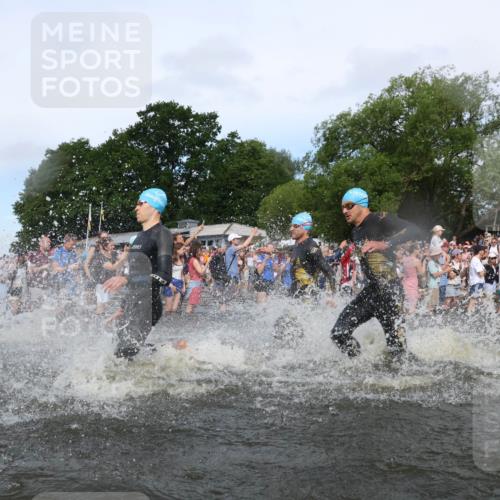 21.06.2026 - Viking Triathlon Michael Strokosch http://msf.ph/oto/9841506 21.06.2026 10:00:45 Schwimmen 46, 104, 119, 176, 371, 426, 441, 453, 466, 548, 565, 569, 620, 626, 643 meine-sportfotos.de
