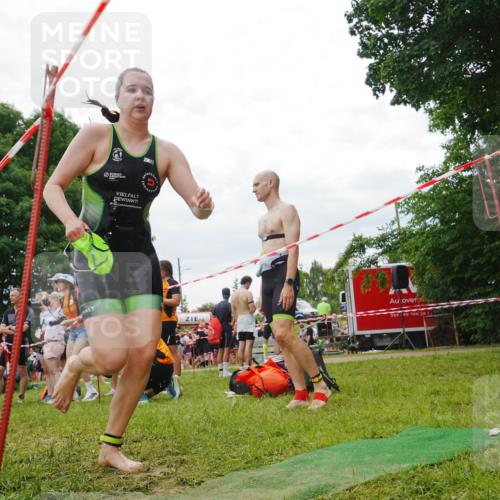 21.06.2026 - 29. Vierlanden-Triathlon LAZAROV Photography http://msf.ph/oto/9841521 21.06.2026 12:27:05 Schwimmen 1008, 1011 meine-sportfotos.de