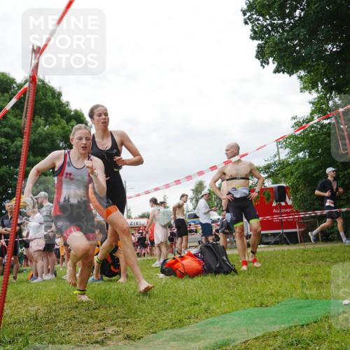 21.06.2026 - 29. Vierlanden-Triathlon LAZAROV Photography http://msf.ph/oto/9841533 21.06.2026 12:27:34 Schwimmen 996, 998, 1001, 1003, 1014 meine-sportfotos.de