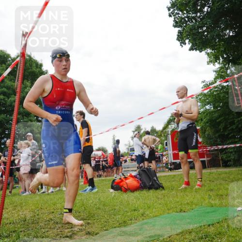 21.06.2026 - 29. Vierlanden-Triathlon LAZAROV Photography http://msf.ph/oto/9841547 21.06.2026 12:27:56 Schwimmen 1000 meine-sportfotos.de