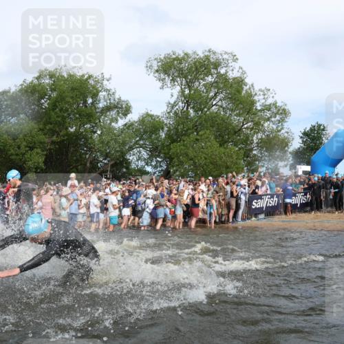21.06.2026 - Viking Triathlon Michael Strokosch http://msf.ph/oto/9841553 21.06.2026 10:00:54 Schwimmen 17, 27, 42, 74, 98, 119, 176, 218, 371, 441, 454, 466, 506, 565, 569, 623, 640, 643 meine-sportfotos.de