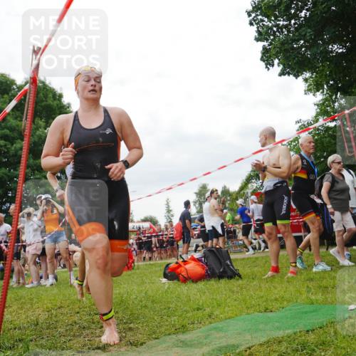 21.06.2026 - 29. Vierlanden-Triathlon LAZAROV Photography http://msf.ph/oto/9841564 21.06.2026 12:28:42 Schwimmen 982, 985, 997, 1018 meine-sportfotos.de