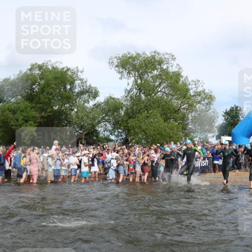 21.06.2026 - Viking Triathlon Michael Strokosch http://msf.ph/oto/9841600 21.06.2026 10:01:01 Schwimmen 14, 17, 27, 42, 74, 98, 180, 218, 249, 337, 454, 506, 527, 623, 640 meine-sportfotos.de