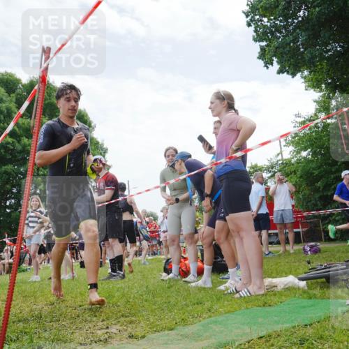 21.06.2026 - 29. Vierlanden-Triathlon LAZAROV Photography http://msf.ph/oto/9841632 21.06.2026 12:59:07 Schwimmen 1023, 1030, 1035, 1067, 1068, 1071 meine-sportfotos.de