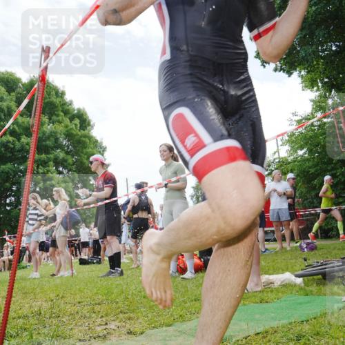 21.06.2026 - 29. Vierlanden-Triathlon LAZAROV Photography http://msf.ph/oto/9841633 21.06.2026 12:59:08 Schwimmen 1023, 1030, 1067, 1068, 1071 meine-sportfotos.de