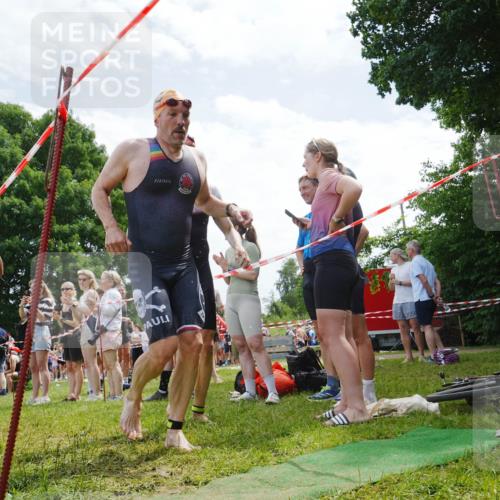 21.06.2026 - 29. Vierlanden-Triathlon LAZAROV Photography http://msf.ph/oto/9841668 21.06.2026 12:59:47 Schwimmen 1034, 1036, 1037, 1058, 1061, 1069, 1079 meine-sportfotos.de