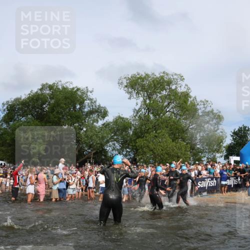 21.06.2026 - Viking Triathlon Michael Strokosch http://msf.ph/oto/9841682 21.06.2026 10:01:17 Schwimmen 5, 18, 65, 89, 114, 131, 169, 242, 270, 271, 280, 342, 383, 447, 486 meine-sportfotos.de