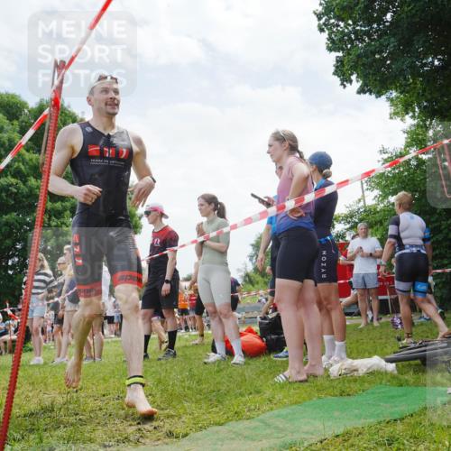 21.06.2026 - 29. Vierlanden-Triathlon LAZAROV Photography http://msf.ph/oto/9841697 21.06.2026 13:01:07 Schwimmen 1089 meine-sportfotos.de