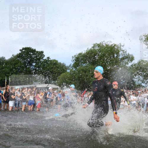 21.06.2026 - Viking Triathlon Michael Strokosch http://msf.ph/oto/9841723 21.06.2026 10:01:24 Schwimmen 13, 18, 26, 28, 51, 114, 131, 145, 242, 271, 300, 500, 568, 576, 665 meine-sportfotos.de