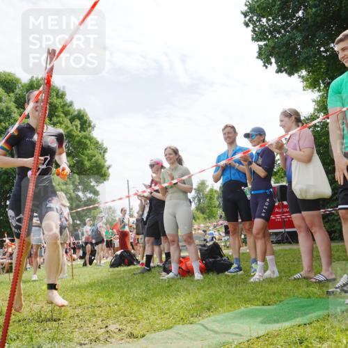 21.06.2026 - 29. Vierlanden-Triathlon LAZAROV Photography http://msf.ph/oto/9841726 21.06.2026 13:07:12 Schwimmen 1165 meine-sportfotos.de