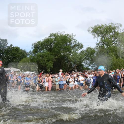 21.06.2026 - Viking Triathlon Michael Strokosch http://msf.ph/oto/9841728 21.06.2026 10:01:25 Schwimmen 13, 18, 26, 28, 51, 114, 131, 145, 242, 271, 300, 500, 568, 576, 665 meine-sportfotos.de