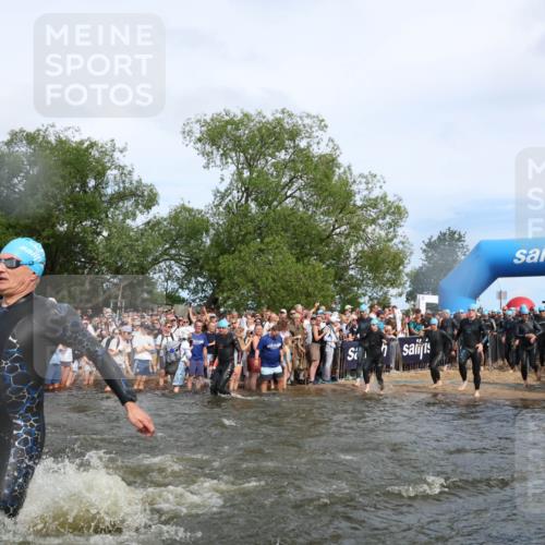21.06.2026 - Viking Triathlon Michael Strokosch http://msf.ph/oto/9841734 21.06.2026 10:01:26 Schwimmen 13, 18, 26, 28, 51, 114, 131, 145, 242, 271, 300, 500, 568, 576, 665 meine-sportfotos.de