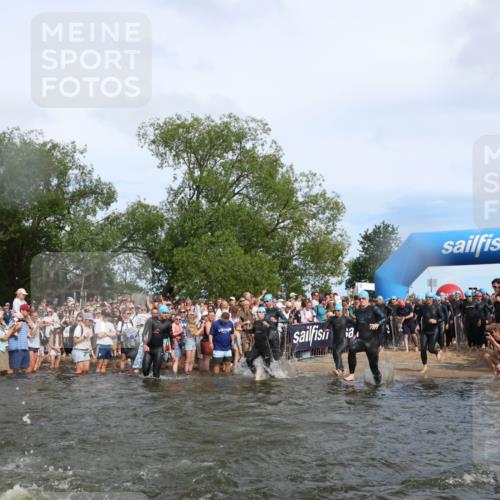 21.06.2026 - Viking Triathlon Michael Strokosch http://msf.ph/oto/9841737 21.06.2026 10:01:27 Schwimmen 13, 18, 26, 28, 51, 114, 131, 145, 242, 271, 300, 500, 568, 576, 665 meine-sportfotos.de