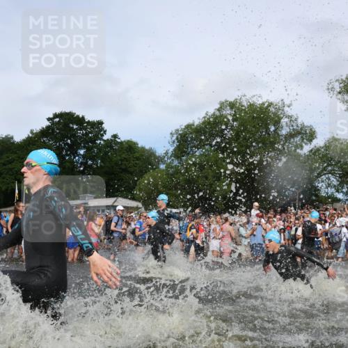 21.06.2026 - Viking Triathlon Michael Strokosch http://msf.ph/oto/9841752 21.06.2026 10:01:29 Schwimmen 13, 26, 28, 51, 62, 145, 300, 311, 359, 500, 551, 568, 576, 627, 665 meine-sportfotos.de
