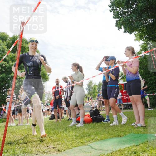 21.06.2026 - 29. Vierlanden-Triathlon LAZAROV Photography http://msf.ph/oto/9841790 21.06.2026 13:11:17 Schwimmen 1120, 1151, 1157 meine-sportfotos.de