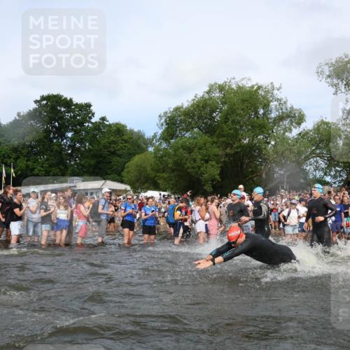 21.06.2026 - Viking Triathlon Michael Strokosch http://msf.ph/oto/9841805 21.06.2026 10:01:39 Schwimmen 38, 62, 109, 113, 161, 194, 278, 285, 311, 332, 359, 432, 551, 627, 633 meine-sportfotos.de