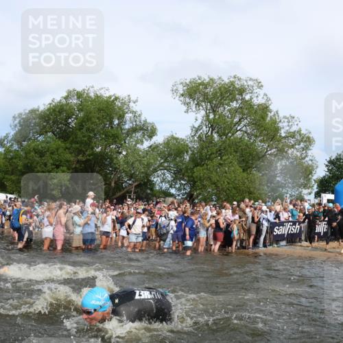 21.06.2026 - Viking Triathlon Michael Strokosch http://msf.ph/oto/9841814 21.06.2026 10:01:40 Schwimmen 38, 62, 109, 113, 161, 194, 278, 285, 311, 332, 359, 432, 551, 627, 633 meine-sportfotos.de