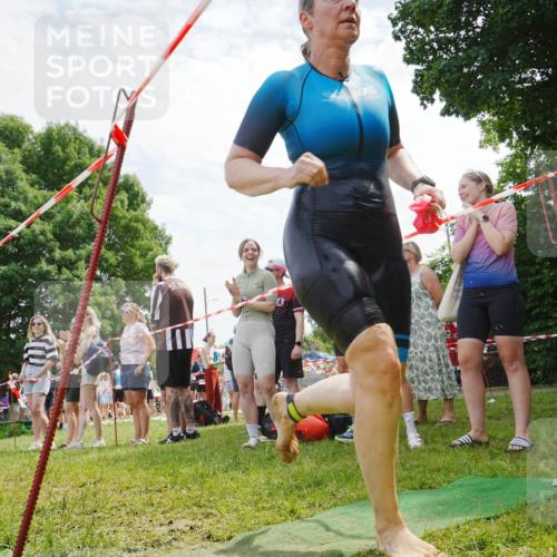 21.06.2026 - 29. Vierlanden-Triathlon LAZAROV Photography http://msf.ph/oto/9841867 21.06.2026 13:11:49 Schwimmen 1128, 1136, 1146, 1150, 1156, 1166 meine-sportfotos.de