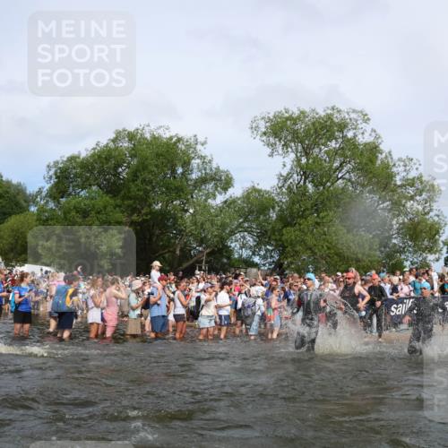 21.06.2026 - Viking Triathlon Michael Strokosch http://msf.ph/oto/9841882 21.06.2026 10:01:52 Schwimmen 30, 38, 194, 238, 265, 285, 332, 343, 391, 432, 543, 621, 644, 648, 664 meine-sportfotos.de