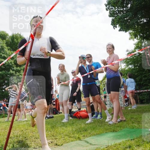 21.06.2026 - 29. Vierlanden-Triathlon LAZAROV Photography http://msf.ph/oto/9841893 21.06.2026 13:12:12 Schwimmen 1115, 1152, 1159 meine-sportfotos.de