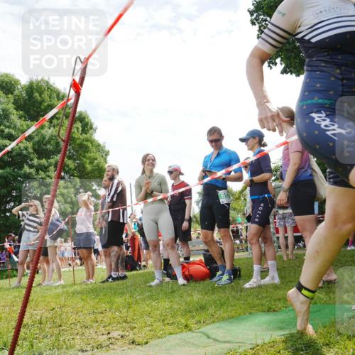 21.06.2026 - 29. Vierlanden-Triathlon LAZAROV Photography http://msf.ph/oto/9841902 21.06.2026 13:12:17 Schwimmen 1152, 1159 meine-sportfotos.de